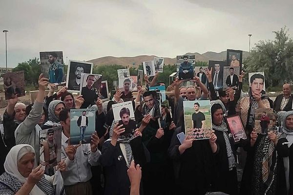 Iran Arrests Families of Protest Victims During Commemoration