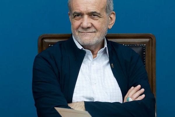 الرئيس الإيراني: أنشطتنا النووية شفافة بالكامل