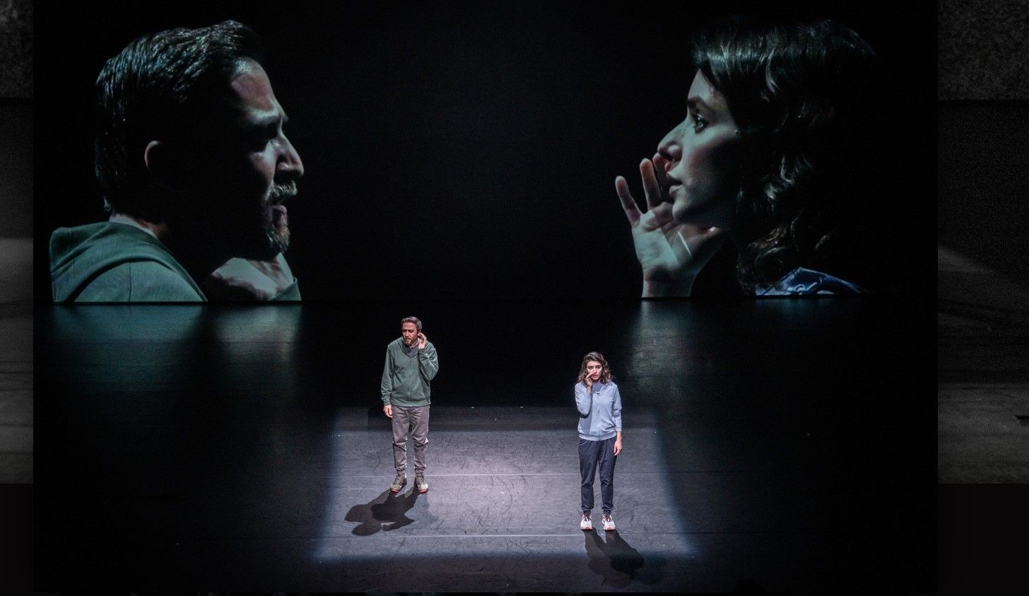 دویدن برای آزادی؛ نگاهی به نمایش دونده نابینا 