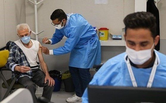 آمار رسمی فوتی‌های کرونا در ایران به بیش از ۱۲۲ هزار نفر رسید؛ تزریق واکسن به ۲۲درصد جمعیت