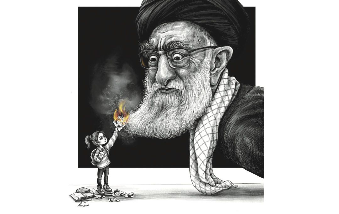 اقدامات تهران علیه پاریس به بهانه کاریکاتورهای علی خامنه‌ای در شارلی‌ ابدو؛ واکنش فرانسه