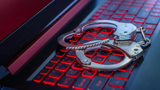 القمع الرقمي بصيغة إيرانية