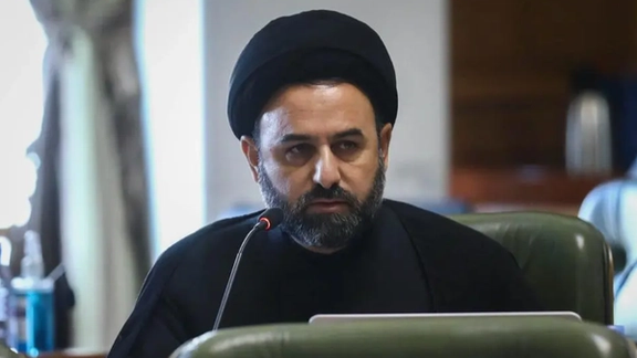 عضو بمجلس مدينة طهران:غض الطرف عن خطيئة عدم ارتداء الحجاب سيؤدي إلى تدهور الاقتصاد