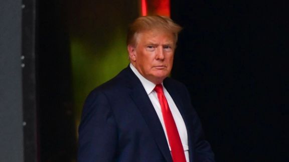 واشینگتن فری بیکن: تحریمهای ترامپ بیش از ۷۰ میلیارد دلار تجارت خارجی ایران را کاهش داد