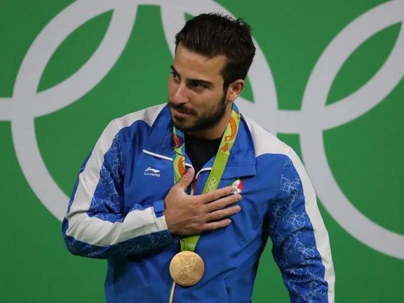 رستمی درباره مسابقات جهانی بحرین: جمهوری اسلامی مجوز خروج هم ندهد بدون پرچم وزنه میزنم