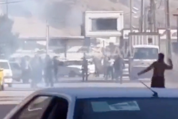 Clashes Between Armed Forces, Civilians In Iran’s Khorramabad Leave 15 Injured