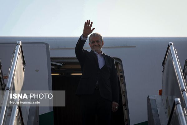 Tajikistan hosts Iranian president on his first foreign visit of 2025