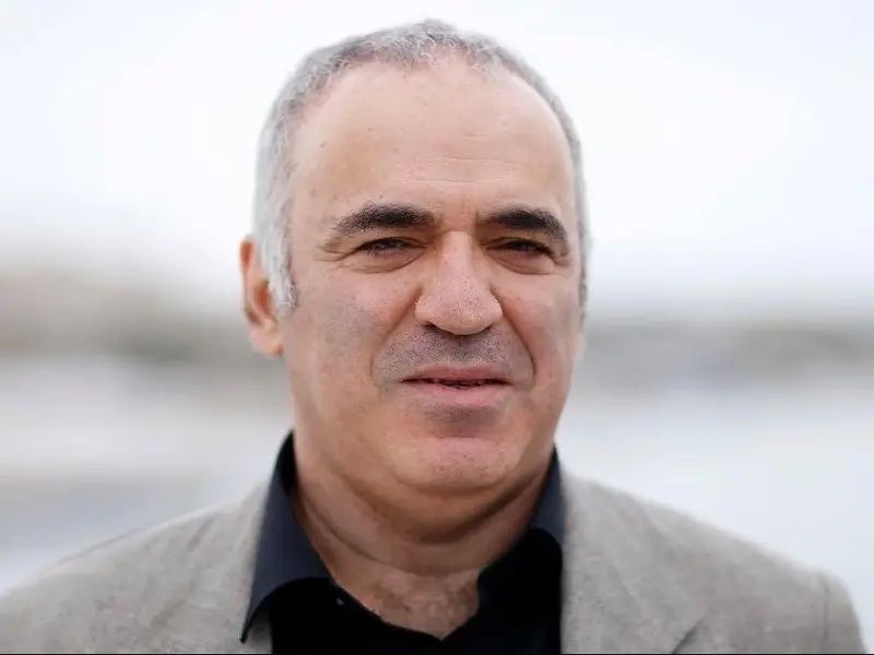 گری کاسپاروف: ما به تغییر رژیم در ایران و روسیه نیاز داریم