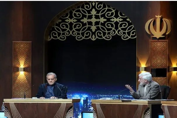 دور دوم انتخابات و فرصت «دو بال نظام» برای پاک کردن «ننگ» مشارکت ۴۰ درصدی