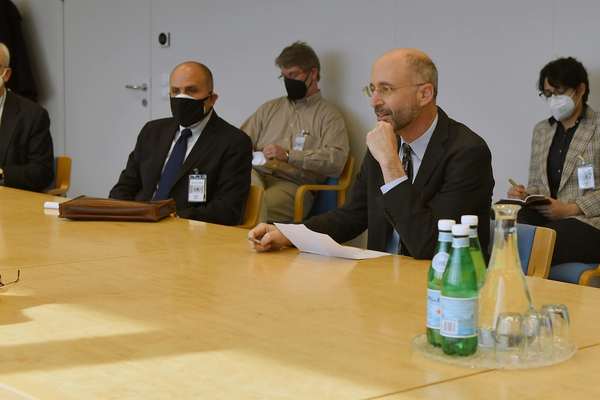 Influential Editor In Tehran Says Iran Hardliners 'Exposed Malley'