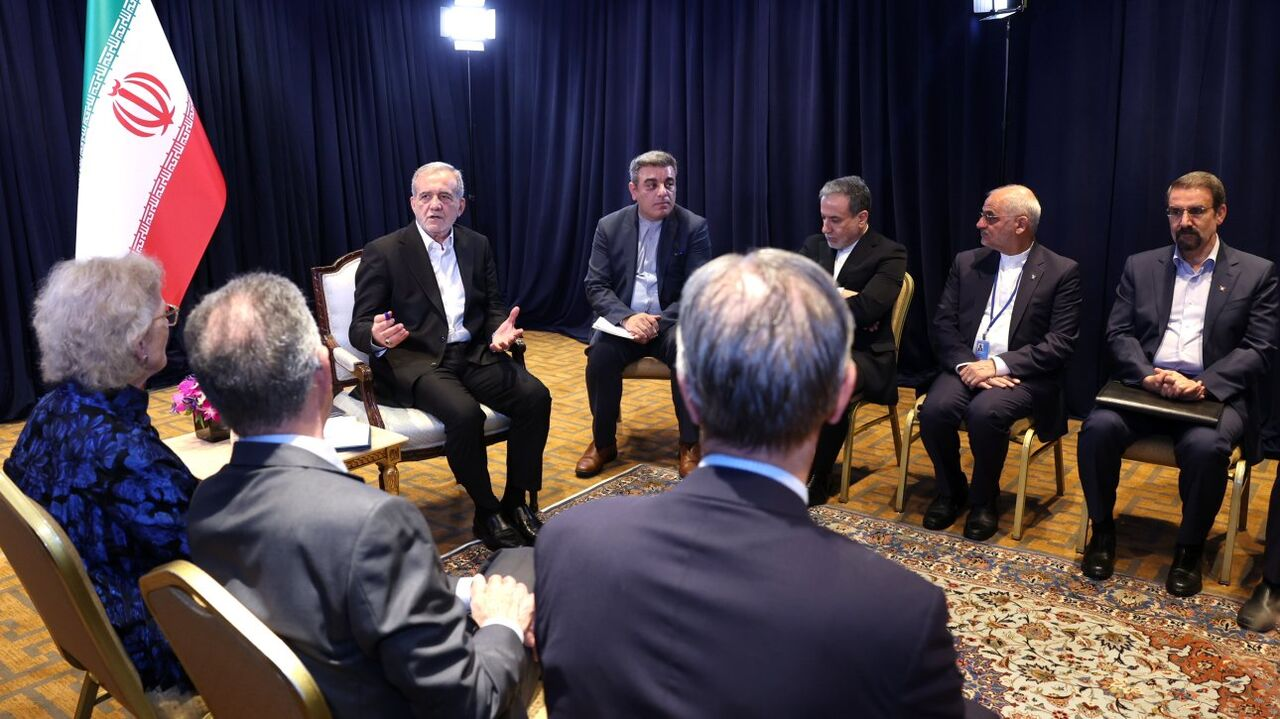 رسم «ضیافت شام» روسای جمهوری اسلامی در آمریکا از کجا آمده است؟