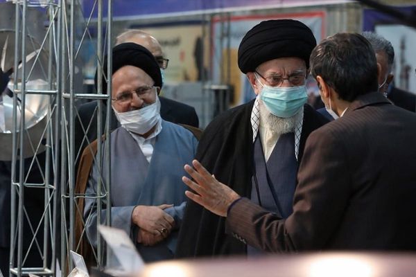 سيناتور أميركي: لا يوجد طريق للضغط على النظام الإيراني سوى "خنقه اقتصاديًا"