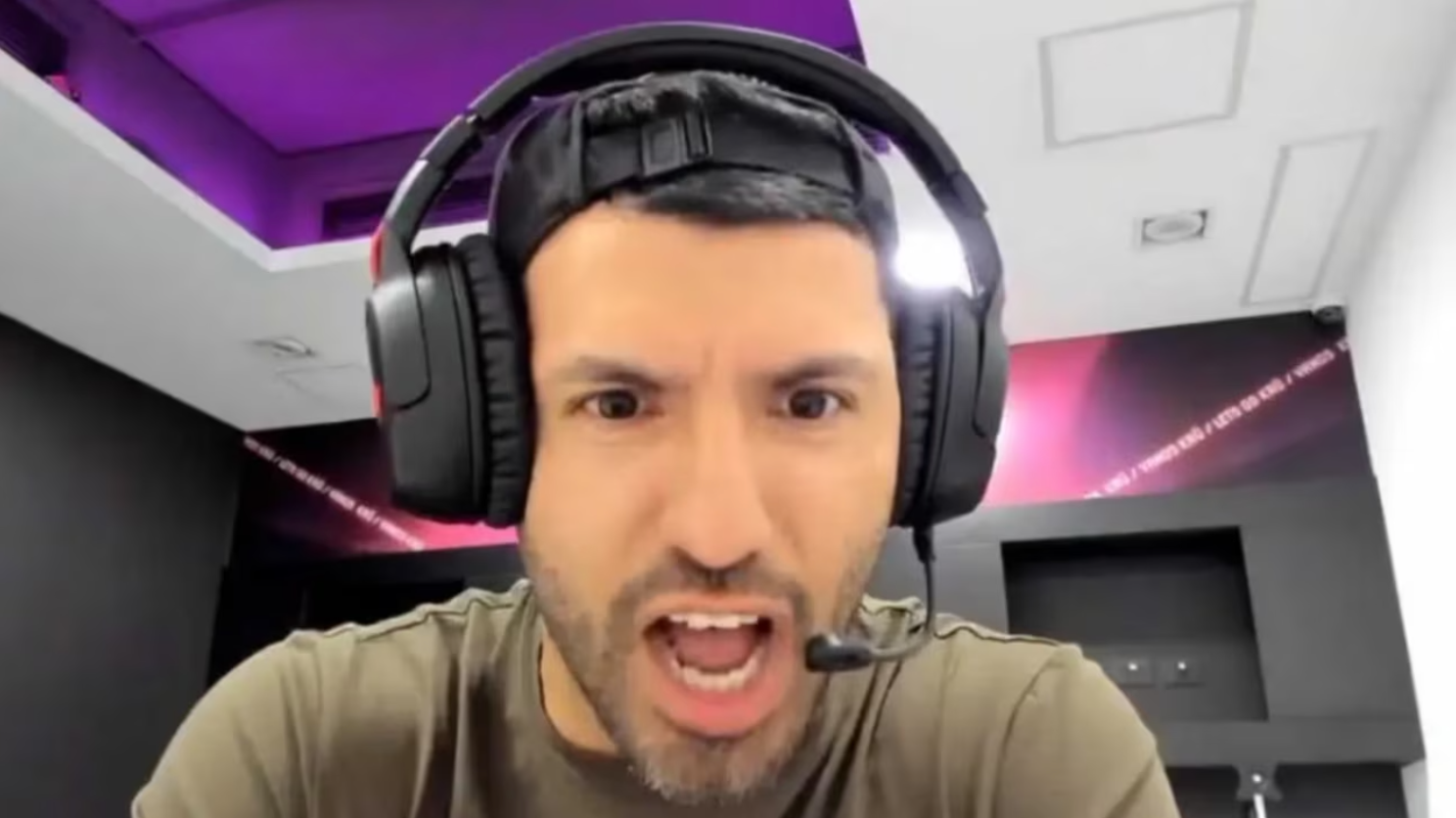 بازجویی از سرخیو آگوئرو به دلیل انتقادات تند علیه داور دربی آویاندا