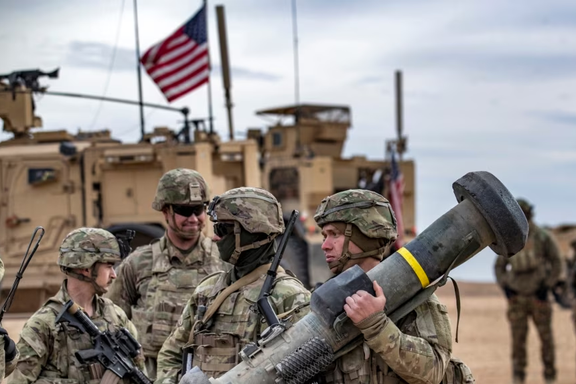 مقتل 6 عناصر من المليشيات الإيرانية جراء غارات جوية على موقع شمال شرق سوريا