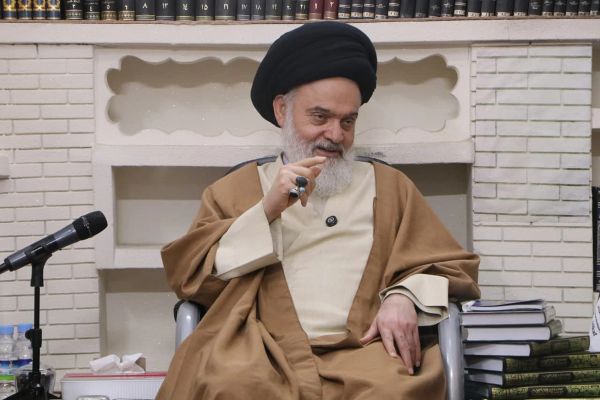 امام جمعه قم: باید مثل مردم یمن مقاومت و ایستادگی کنیم