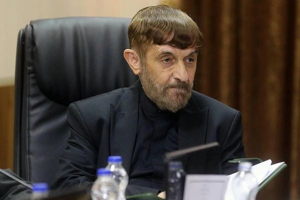 مسؤول بمكتب خامنئي: مستعدون للتعاون مع أي دولة أجنبية لحل أزمة المياه