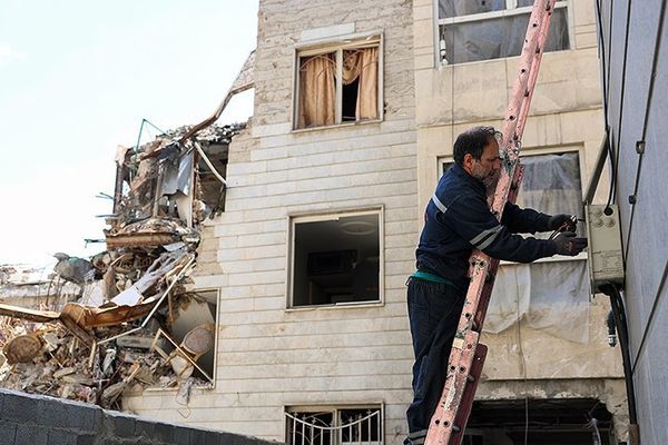 اقتصاد در منگنه جنگ و محاصره دریایی؛ دوراهی سخت تهران میان بازسازی و ایستادگی