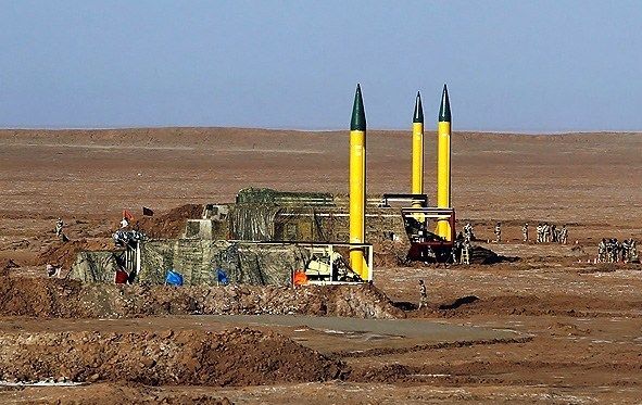 پولیتیکو: ایران برای دریافت مواد سوخت موشک، با روسیه و چین در حال مذاکره محرمانه است