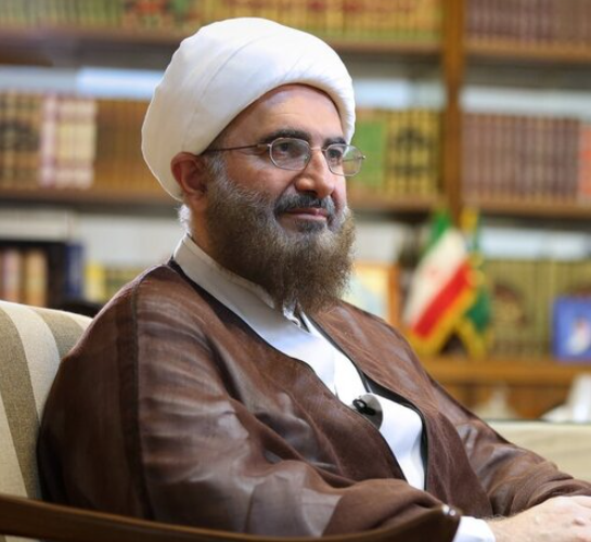 امام جمعه تهران: بی‌حجابی و میکده‌ها مردم را در دوران پهلوی‌ها رنج می‌داد