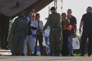 روایت گروگان آزادشده اسرائیلی درباره آزار جنسی: از دیدار با شیطان بازگشتم