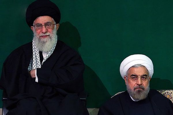 هل تؤدي لعبة خامنئي الخطرة على حافة "الهاوية النووية" إلى السقوط الذريع للنظام؟