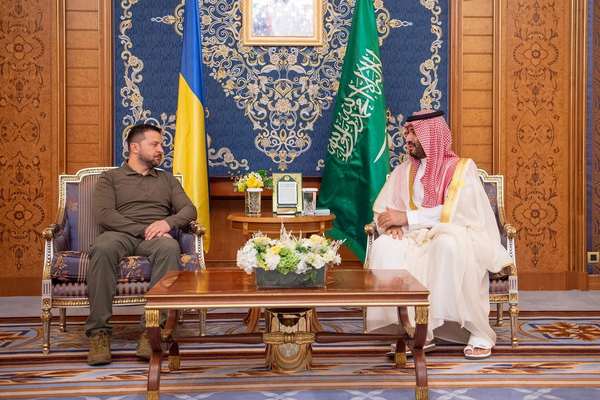 Saudi Diplomacy Brings Assad And Zelenskyy To Arab Summit