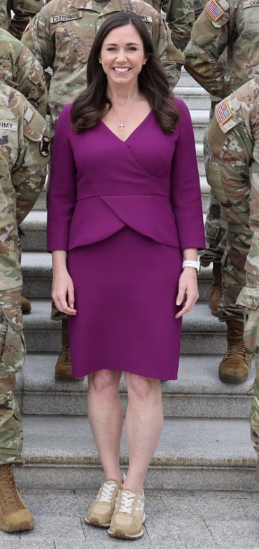 سناتور کیت بریت: ایستادن در کنار مردم ایران که برای آزادی می‌جنگند، حیاتی است