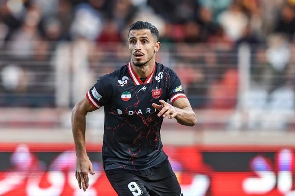 ادعای خبرگزاری فارس؛ علی علیپور یک میلیون دلار برای تمدید از پرسپولیس میخواهد