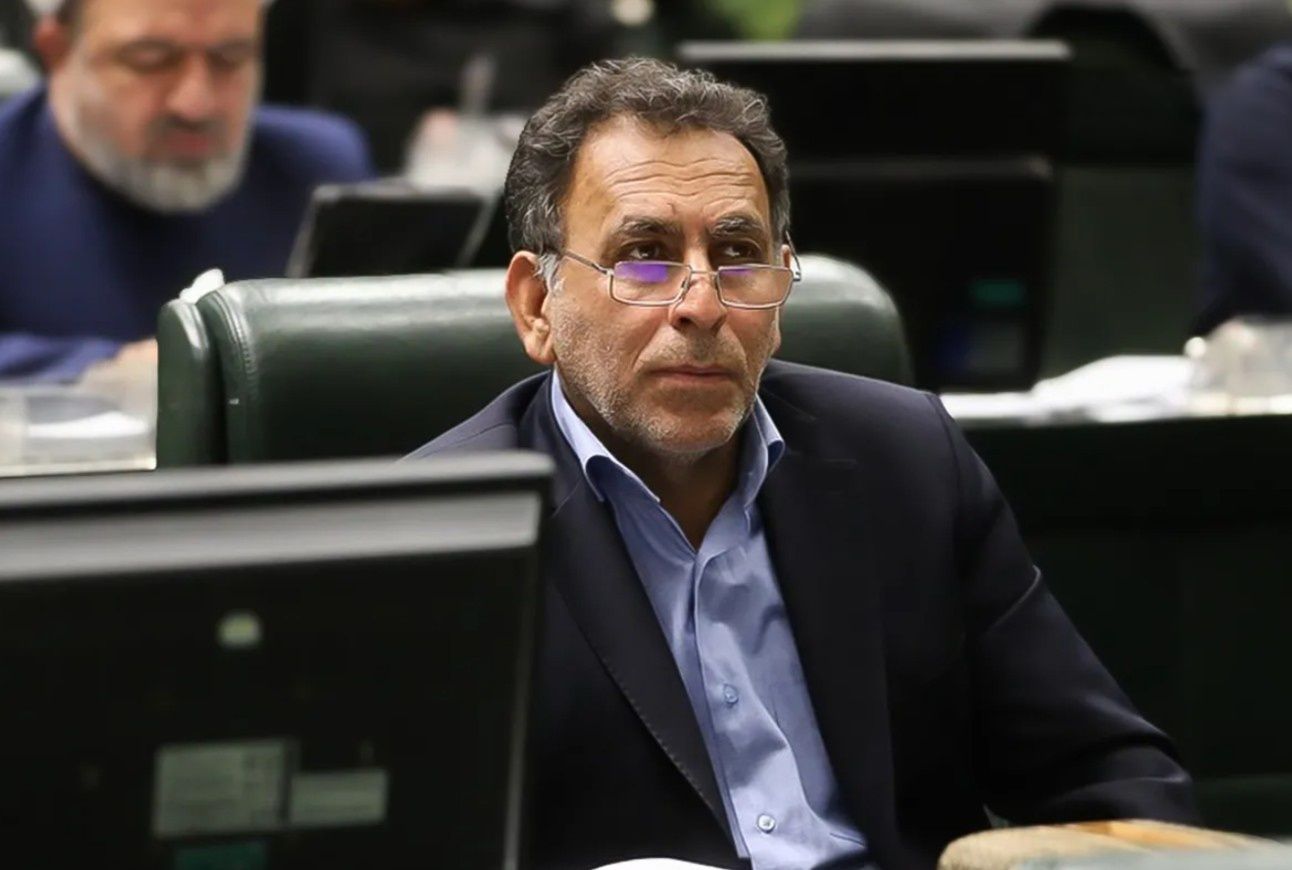 برلماني إيراني: رفع أسعار البنزين سيُحدث عواقب اجتماعية كما حدث عام 2019 