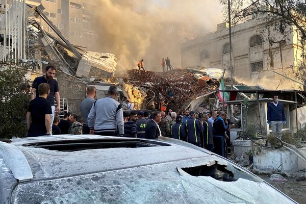 Israeli airstrikes target Iranian bases, proxies in Syria