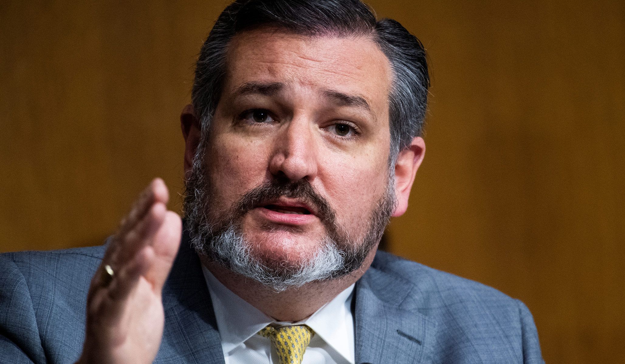 سناتور کروز: بایدن مفاد توافق با ایران را به علت فاجعه‌بار بودن آن از کنگره پنهان می‌کند