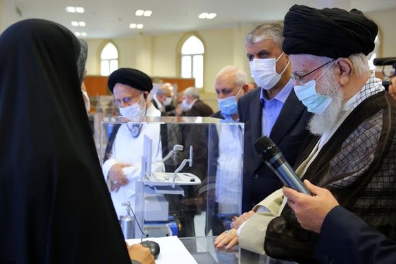 دیدار علی خامنهای، رهبر جمهوری اسلامی، از نمایشگاه دستاوردهای هستهای حکومت ایران، ۲۱ خرداد ۱۴۰۲