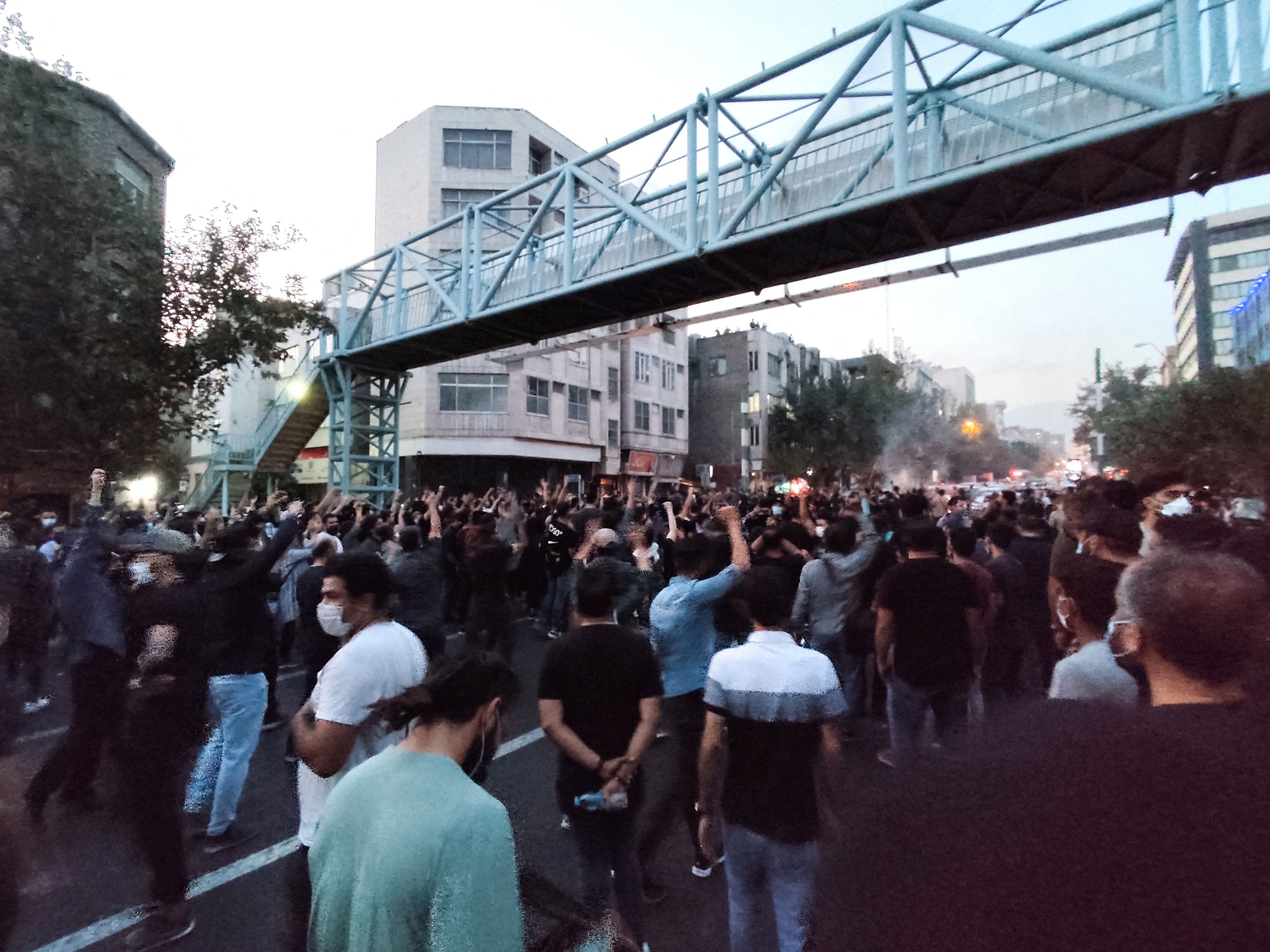 Advocacy Group Warns Of Mass Arrests Ahead Of Iran's Protests Anniv.