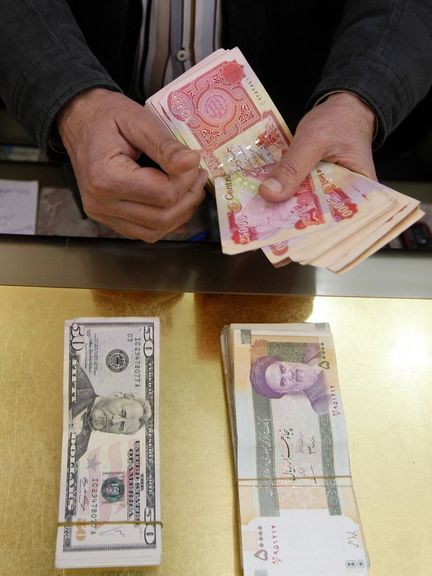 وال استریت ژورنال: تشدید فشار بر جمهوری اسلامی موجب کاهش ارزش پول عراق شده است