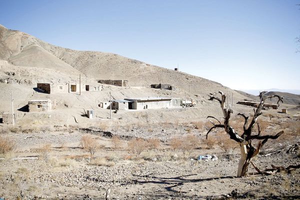 مسؤول إيراني: عشرات الآلاف من هكتارات الأراضي تتعرض للتآكل سنويًا