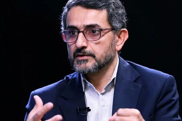 واکنش نماینده تهران به سخنان استاندار مازندران در خصوص حجاب: غلط کردی استاندار شدی