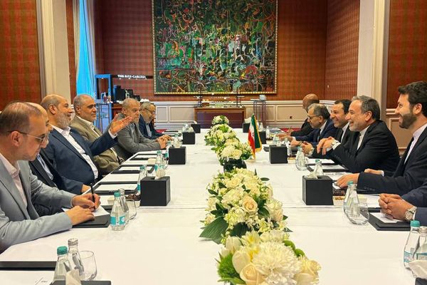 عباس عراقچی در دوحه با رهبران حماس دیدار کرد