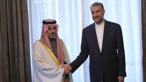 وزرای خارجه ایران و عربستان سعودی در حاشیه نشست «بریکس» در آفریقای جنوبی دیدار کردند