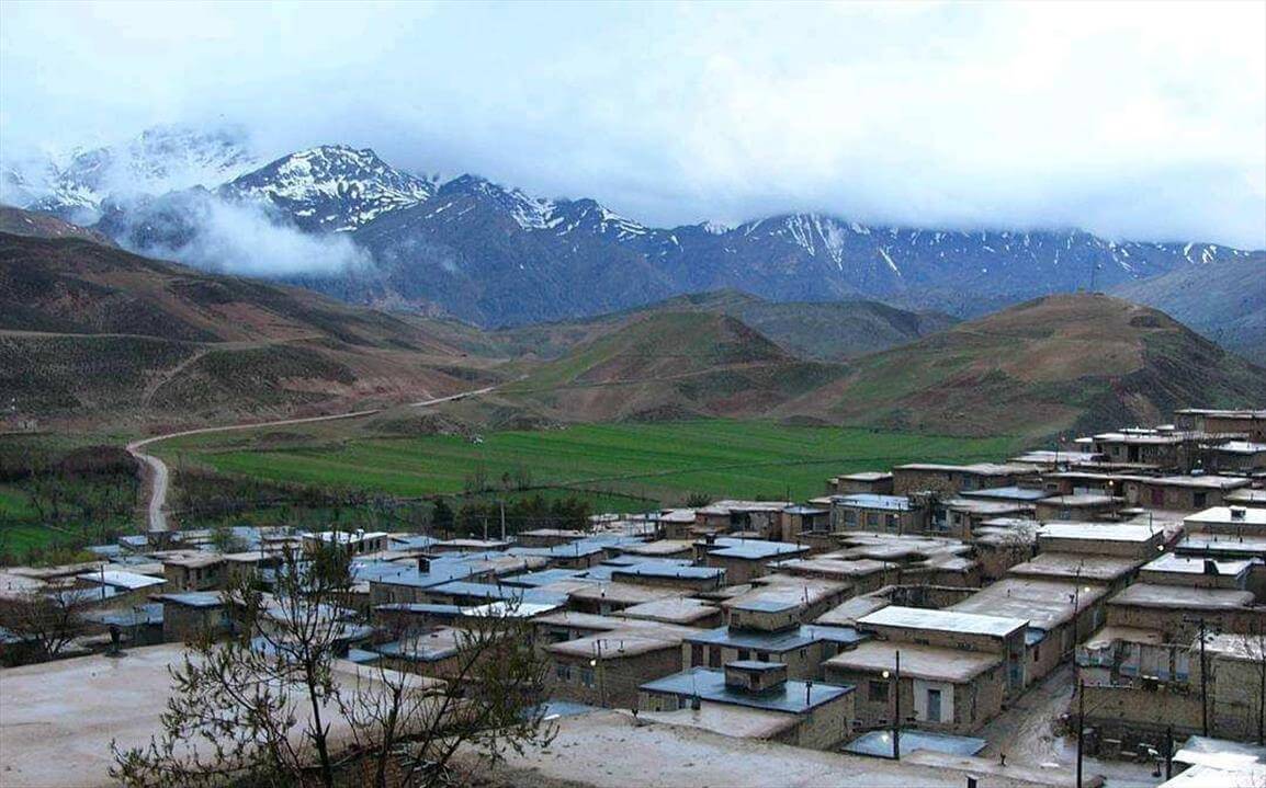 Situation In Iranian Town 'Dangerous' As Hundreds Of Troops Deploy