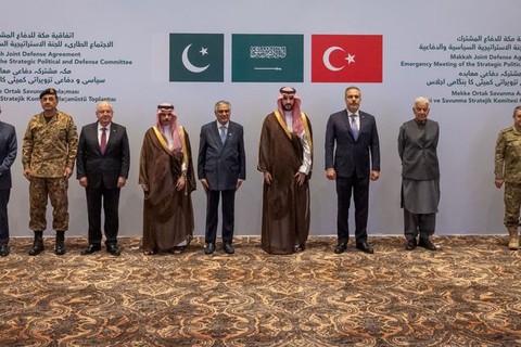 مقامهای عربستان سعودی، ترکیه و پاکستان به تهران میروند