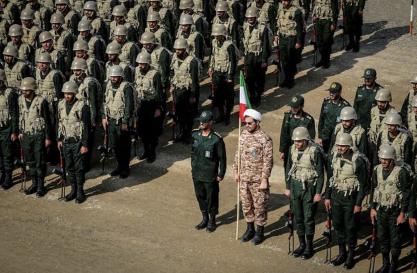 فرمانده پیشین ناوگان پنجم آمریکا: جمهوری اسلامی به‌دنبال نقش تخریب‌کننده در روند صلح است