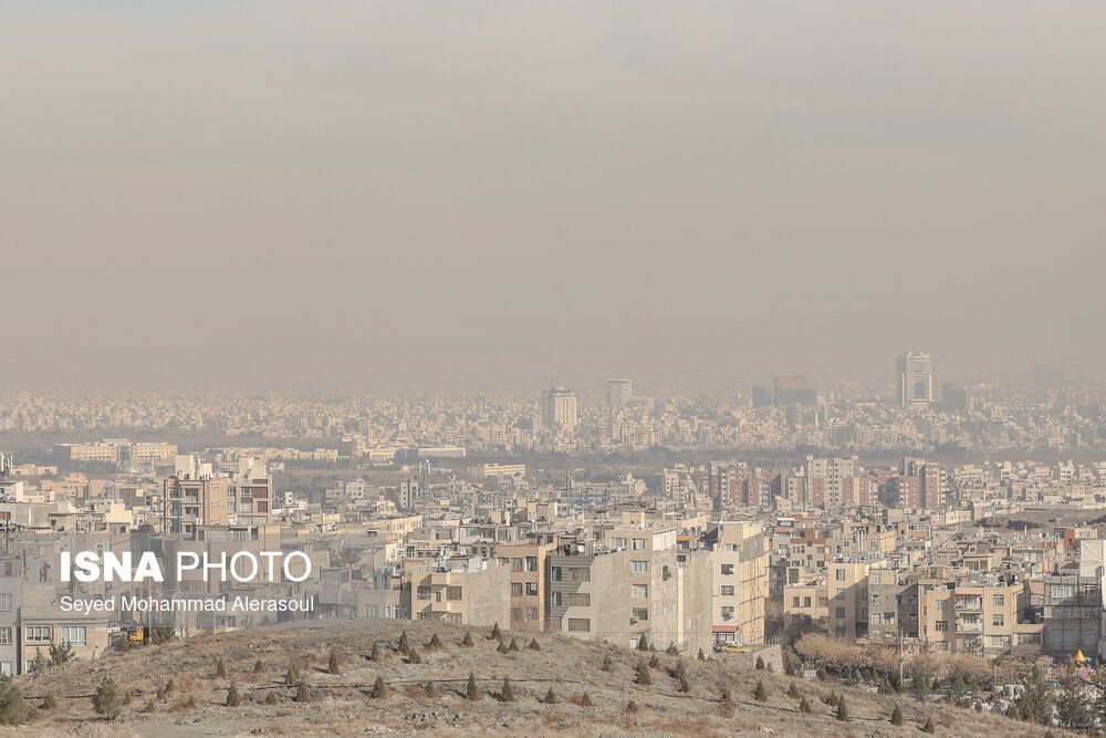 هوای تهران در وضعیت قرمز و هوای مشهد و استان البرز در وضعیت ناسالم