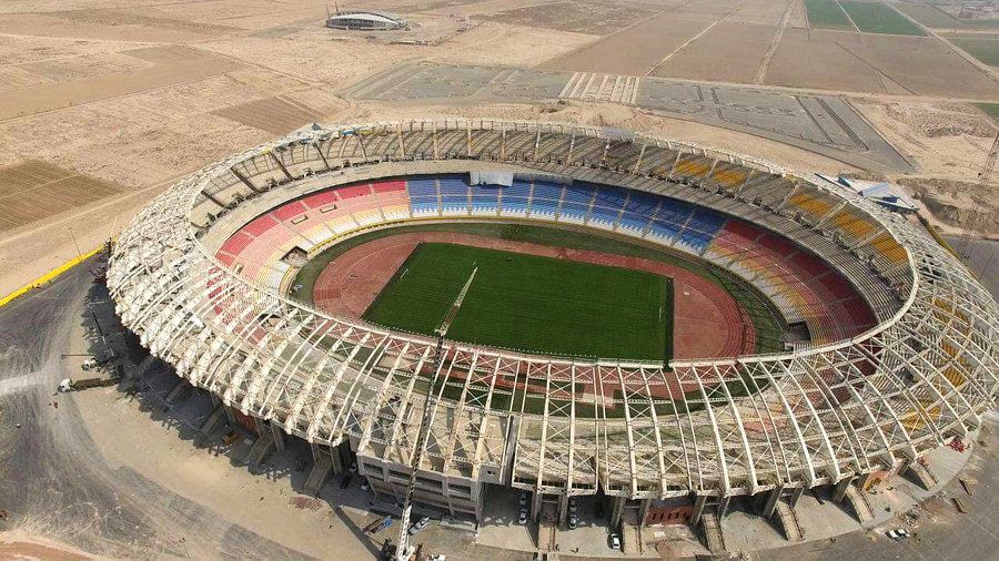 وحشت حکومت جمهوری اسلامی از تجمع مردم معترض در ورزشگاه نقش‌جهان