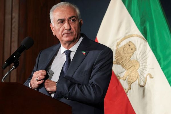 شاهزاده رضا پهلوی خواستار مداخله فوری جهانی برای نجات زندانیان سیاسی محکوم به اعدام شد