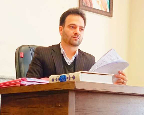 احسان باقری، قاضی دادگاه کیفری شیراز