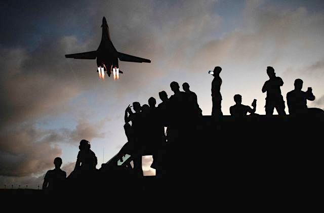 Former US negotiator urges last push for Iran talks, eyes military option