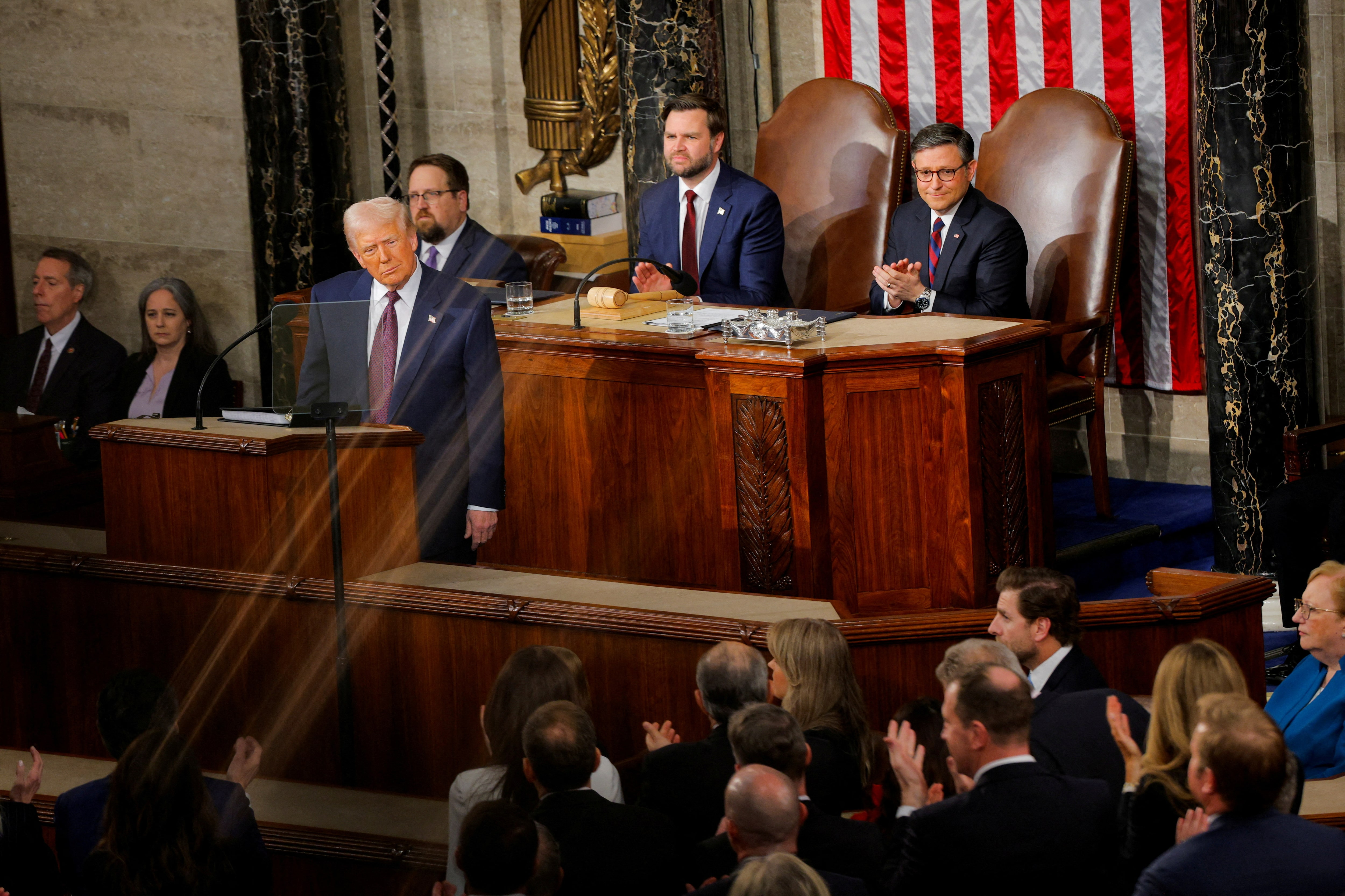 Senator urges Trump to brief Congress on planned talks with Iran