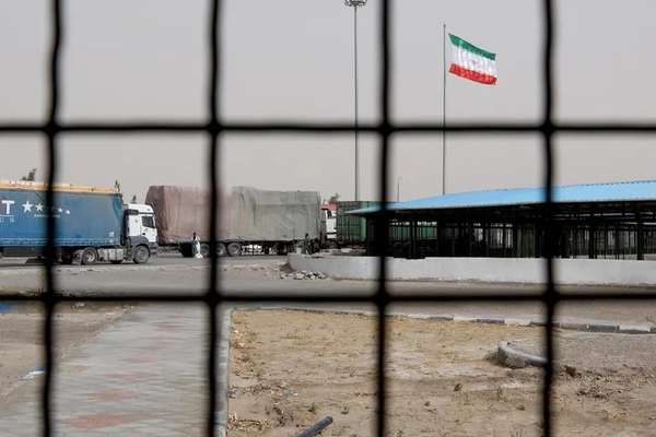 IRGC arrest 12 Afghans amid intensified crackdown on migrants