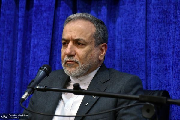 عراقجي: خدعوا ترامب بشأن تسليح البرنامج النووي الإيراني