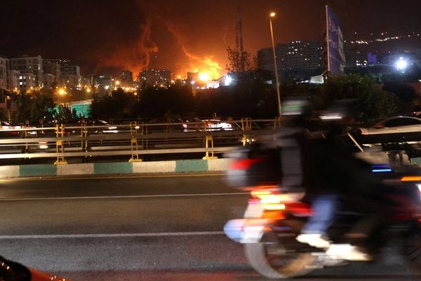 حتى نهاية اليوم الثامن من الهجمات الإسرائيلية.. مقتل وجرح ما لا يقل عن 3,268 شخصًا